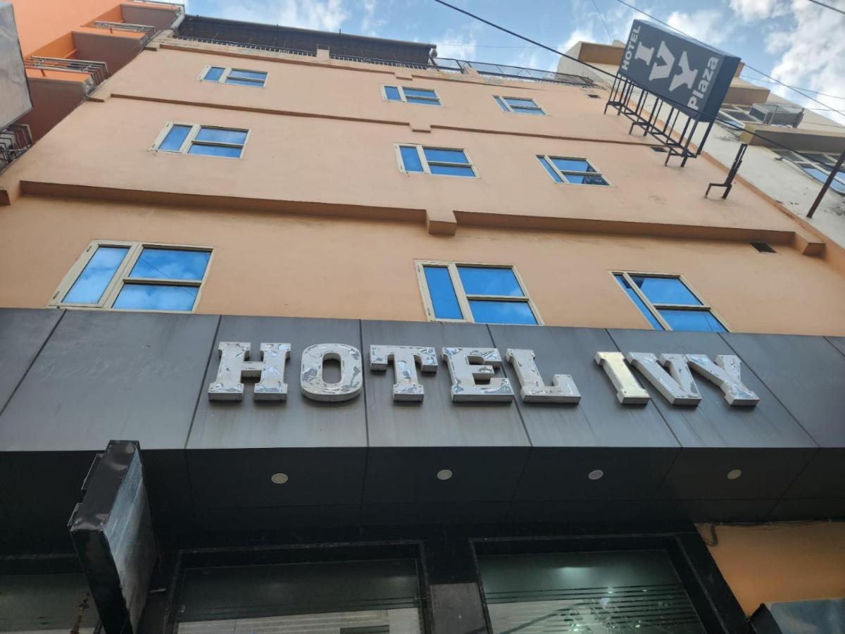 Airport Hotel Ivy With Free Airport Transfr New Delhi Exteriör bild