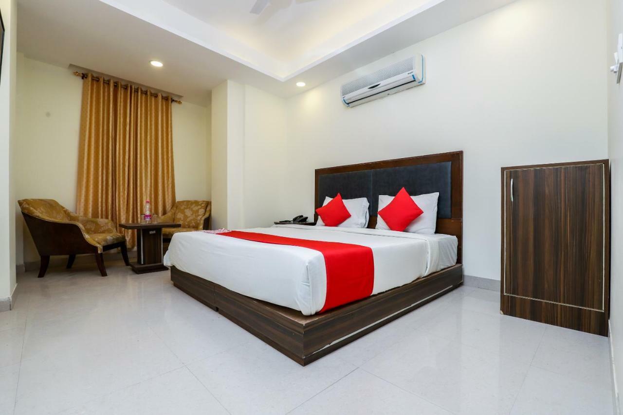 Airport Hotel Ivy With Free Airport Transfr New Delhi Exteriör bild